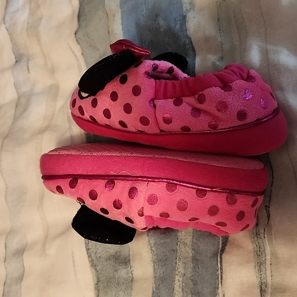Minnie mouse slippers size L9/10 by Disney - Picture 5 of 7